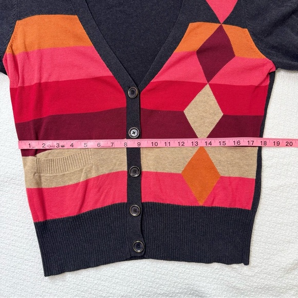 CAbi Geometric Cardigan Multicolored Size Medium Casual Fit Sweater - Picture 6 of 7